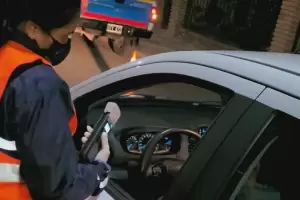 Conduca ebrio, lo detuvieron y le secuestraron el auto