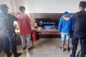 Detienen a seis sujetos con un cuchillo y elementos robados en varios procedimientos