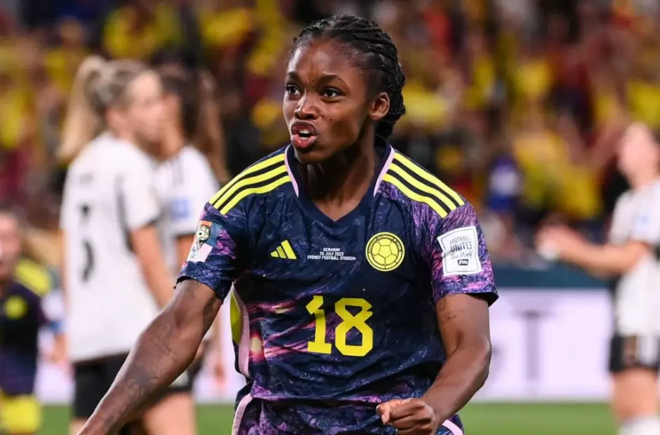Linda Caicedo, abri el marcador con un golazo