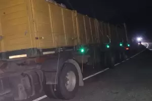 Vuelco en Cuesta del Totoral: el camin recin ser removido hoy