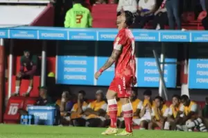 En un partido accidentado, Argentinos empat 1-1 con Fluminense en el primer duelo de octavos de final