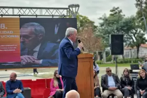 Manzi present su proyecto de campaa: Queremos sacar a Catamarca del atraso