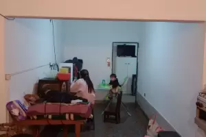 Toma en Saujil: la familia dej la usurpacin tras la promesa de una vivienda propia