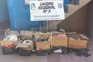 En un control vehicular, secuestran 200 kilos de rodocrosita