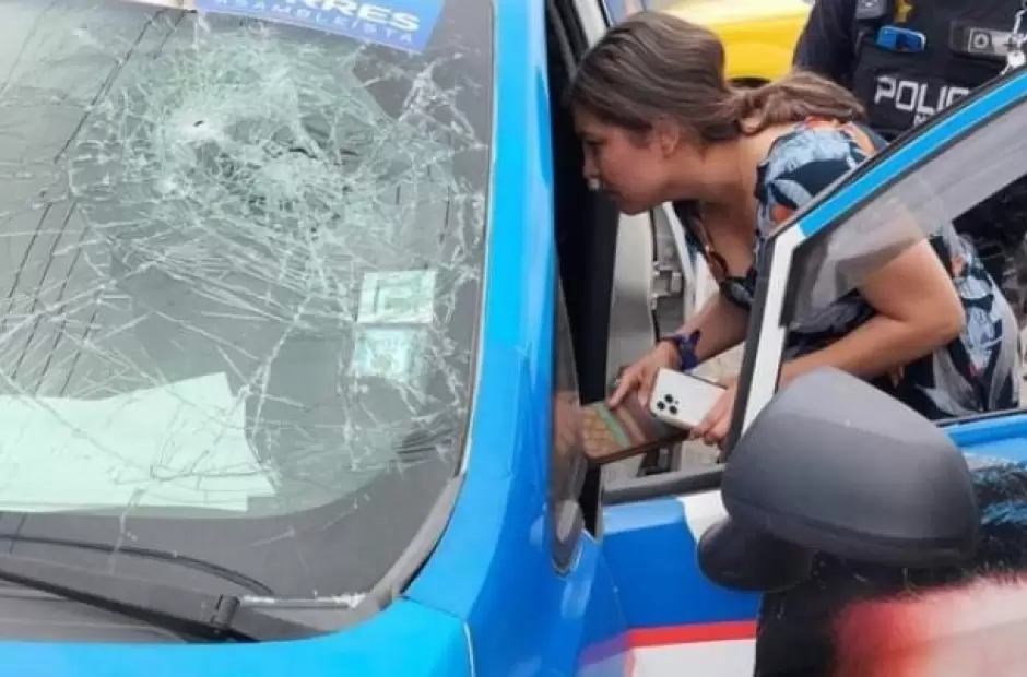 As� qued� el veh�culo en el que viajaba Estefany Puente