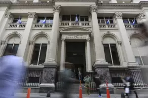 En lo que va del mes, el BCRA vendi casi US$600 millones en plena tensin cambiaria