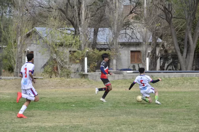 EL F�TBOL MIXTO SUB 14