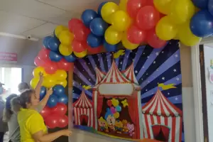 En la previa del Da del Nio: sorpresa para los chicos del "Eva Pern