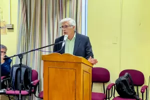 Arellano y los fondos que recibi la UNCA:  "Son convenios ejecutados y rendidos"