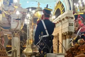 Granaderos a caballo le rindieron homenaje a la Virgen del Valle