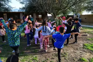 Senderismo interpretativo, juegos ancestrales y espectculos circenses: Gran jornada para las infancias