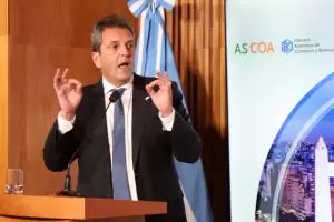 Massa define medidas para recuperar el poder adquisitivo tras la devaluacin