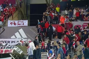 Imputan a River por la muerte del hincha que cay al vaco desde la tribuna Svori alta