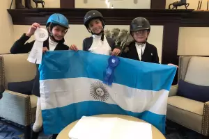Destacado desempeo del equipo de equitacin catamarqueo en el Wellington Equestrian Center