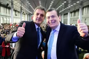 Zamora, el primero en sumarse al plan platita: otorgar un bono de $400 mil