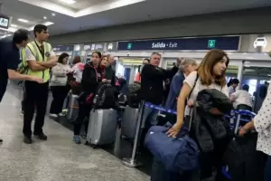 Aerolneas Argentinas: hay conflicto con los pilotos y los vuelos estn demorados