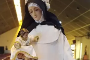 Fiestas patronales en honor de Santa Rosa de Lima en Capital y el interior