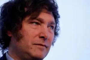 Dolarizacin: Milei le respondi a Cristina Kirchner que l "va a matar la inflacin que gest la casta"