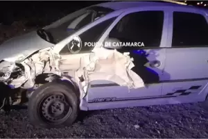 Chocaron una camioneta y un cami�n en Antofagasta de la Sierra