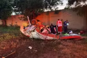 Tragedia en una fiesta: contrataron una avioneta para revelar el sexo del beb y se estrell; el piloto no sobrevivi