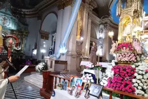 En el ltimo da del triduo mariano, se rog por los fallecidos por el Covid-19 a pies de la Madre del Valle