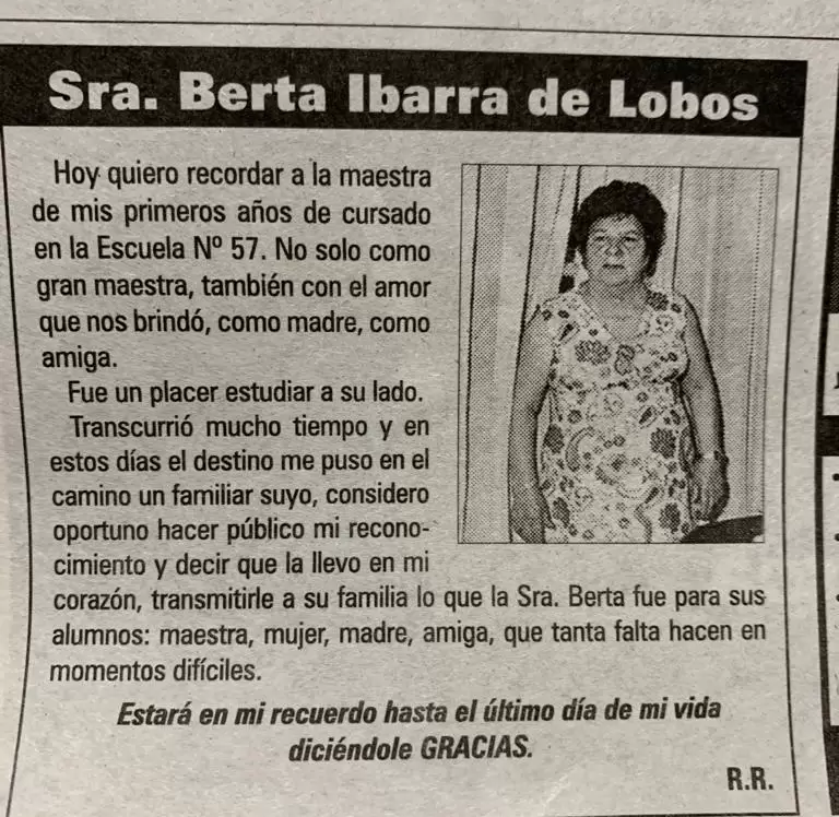 El homenaje que le hizo a Bertha Galarza de Lobos una de sus alumnas.