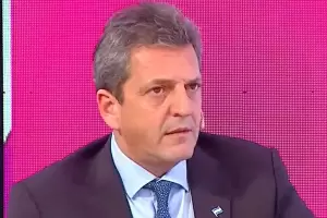 Para cumplir con un pedido del FMI, Massa canjea $600.000 millones en bonos