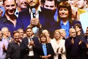 Elecciones en Santa Fe: Pullaro es el nuevo gobernador de Santa Fe y JXC se qued con otra provincia clave