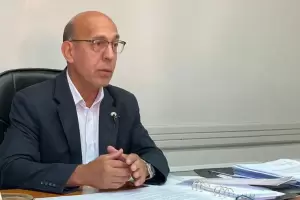 Colocan la piedra fundacional del nuevo edificio de la Facultad de Tecnologa