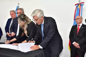 Entregaron oficialmente el edificio donde se dictar la carrera de Medicina