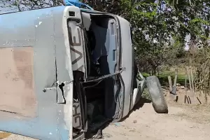 Cumpla su sueo de viajar en motorhome, volc y ahora busca ayuda para regresar