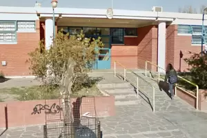 Un estudiante golpe a su compaero con un fierro: a causa del ataque, el compaero perdi la audicin