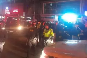 Ataque en un boliche: lanzaron una granada a la puerta, hay 15 heridos