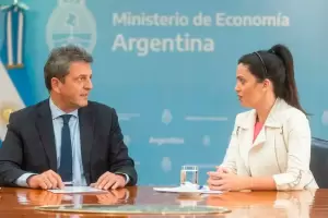 Massa anunciar un nuevo bono para 3 millones de jubilados