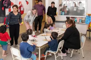 Centurin entreg libros y juguetes didcticos en la Casa Cuna