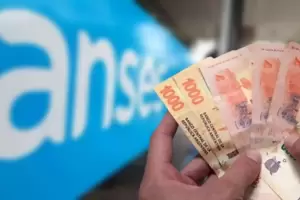 Anses confirm aguinaldo, bono y aumento para jubilados con la mnima este diciembre 2023
