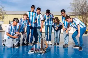Estudiantes representarn al pas en el Mundial de Robtica de Singapur