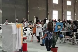 Ni�os, padres y catequistas se consagran al Inmaculado Coraz�n de Mar�a