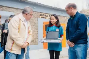 Jalil inaugur una Escuela Secundaria en Tatn