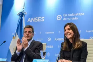 Massa anunci el pago de $94.000 en dos cuotas para trabajadores informales