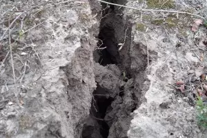 Grietas en Aconquija: especialista refuta la posibilidad de una voladura programada