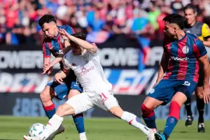 San Lorenzo empat 1-1 con Huracn en un partido electrizante