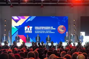 El Turismo de la Capital se muestra en la FIT