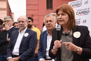 Patricia Bullrich arriba a Catamarca por primera vez como candidata presidencial