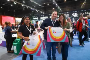 FIT: gran participacin del pblico en las propuestas del stand de la Capital