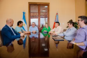 Jalil recibi a caciques de Carachi Pampa para tratar temas importantes