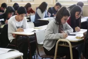 Vouchers educativos: el Gobierno public el reglamento y fij requisitos, inscripcin y fecha de pago