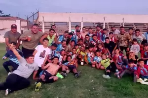 La Estacin de Miraflores se coron campen del Torneo Petit de Ascenso