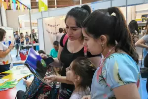 Educacin con propuestas pedaggicas en la Feria del Libro