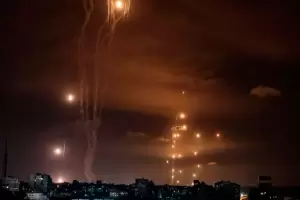 Hamas ataca con misiles a Jerusaln e Israel responde con bombardeos
